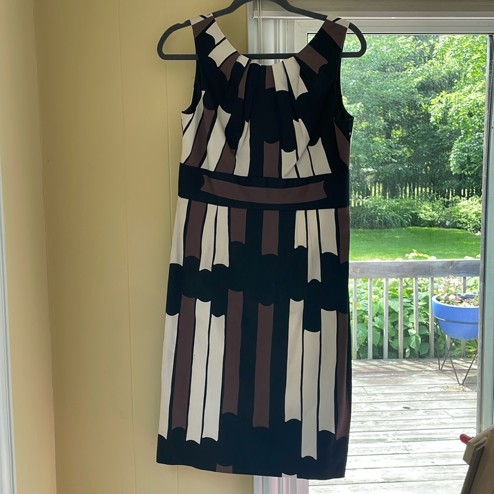 Donna Ricco Black, brown and cream dress. Size 10.